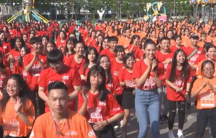 Thời sự trưa (18-11-2019)