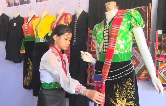 Thời sự trưa (19-11-2024)