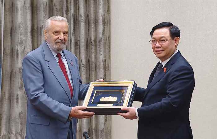  Thời sự trưa (28-06-2022)