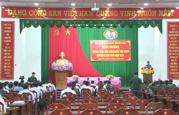 Thông qua Văn kiện Diễn tập khu vực phòng thủ huyện Long Phú