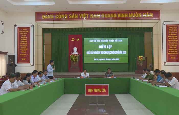 Kế Sách: Thông qua văn kiện và Diễn tập chiến đấu trong khu vực phòng thủ của xã Kế An 