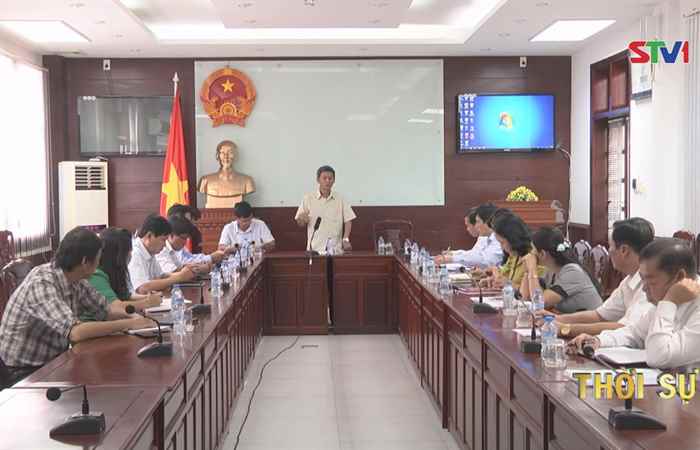 Thường Trực HĐND tỉnh họp bàn về những bất cập hiện nay - cấp thẻ Bảo hiểm y tế  