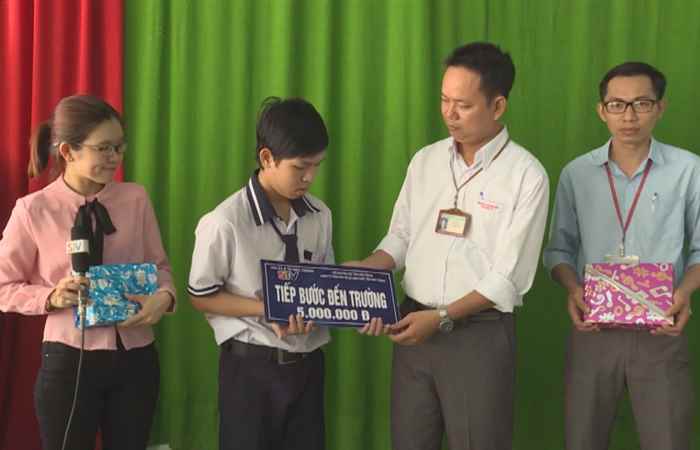 Tiếp bước cho em đến trường 24-05-2018