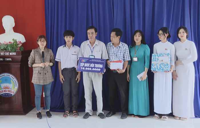 Tiếp bước em Hoàng Phúc đến trường (25-03-2023)