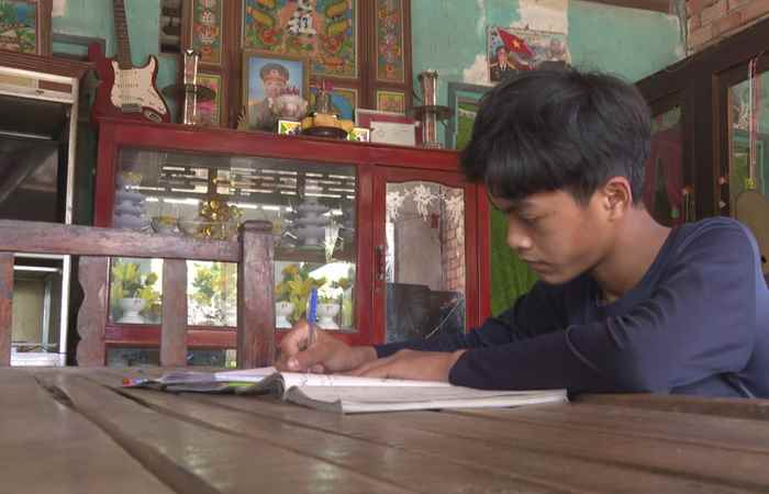 Tiếp bước cho em đến trường (30-04-2022)