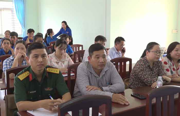 Long Phú: Lãnh đạo huyện đối thoại với Thanh niên