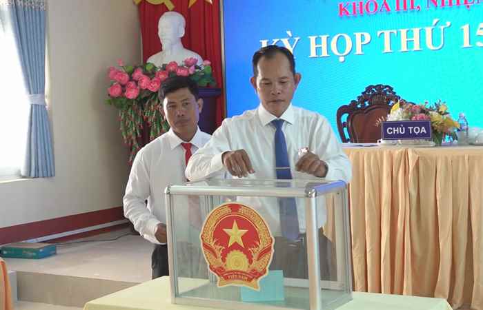 Ông Nguyễn Trọng Sơn được bầu giữ chức vụ Chủ tịch UBND huyện Trần Đề