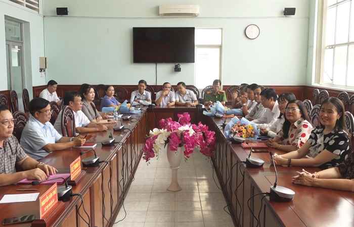 Mỹ Tú: Công bố Quyết định của Ban Thường vụ Tỉnh ủy Sóc Trăng về công tác cán bộ