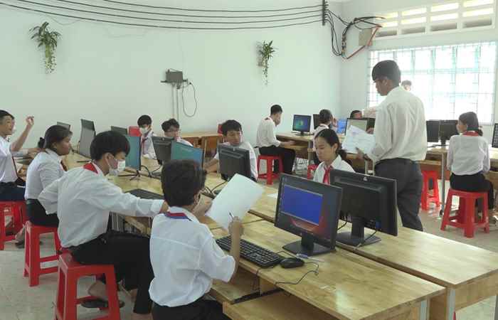 Long Phú khai mạc kỳ thi học sinh giỏi cấp huyện