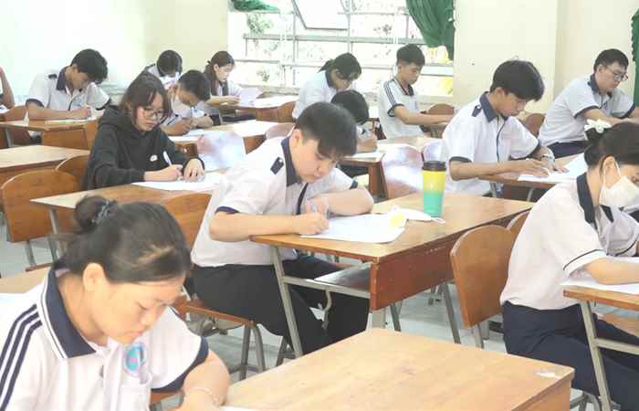 Sóc Trăng: Tổ chức cho học sinh thi thử Tốt nghiệp THPT năm 2024