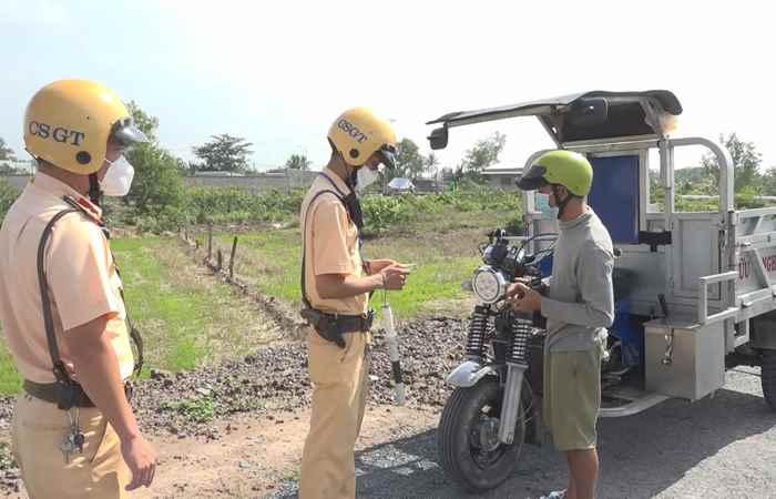 Mỹ Xuyên tăng cường quản lý xe cơ giới ba bánh