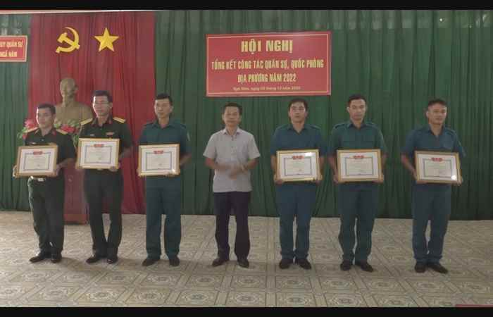 Ngã Năm tổng kết công tác quân sự - quốc phòng địa phương