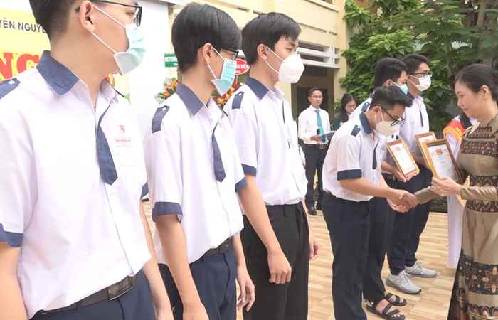 Năm học 2021-2022, Trường THPT chuyên Nguyễn Thị Minh Khai có 93,21% học sinh giỏi 