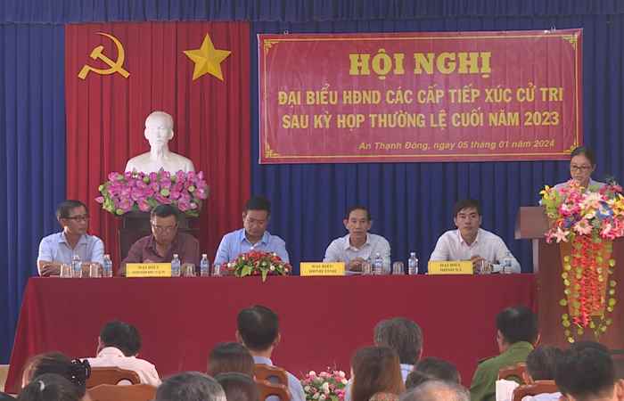 Đại biểu HĐND các cấp tiếp xúc cử tri An Thạnh Đông và thị trấn Cù Lao Dung