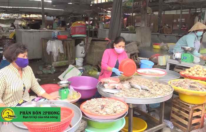 Mỹ Xuyên thực hiện các biện pháp cấp bách phòng, chống dịch Covid-19