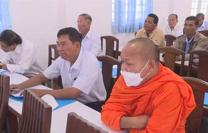 TX. Vĩnh Châu thông tin các chính sách cho người có uy tín trong đồng bào Dân tộc thiểu số  