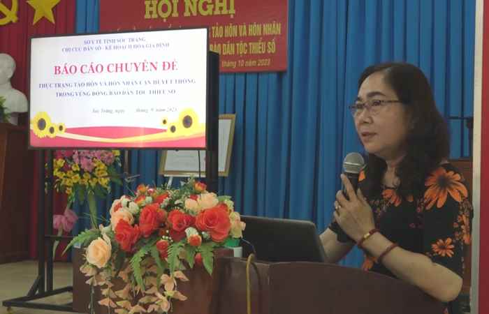 Mỹ Tú: Tư vấn giảm thiểu tình trạng tảo hôn và hôn nhân cận huyết thống trong vùng đồng bào Dân tộc thiểu số xã Thuận Hưng  