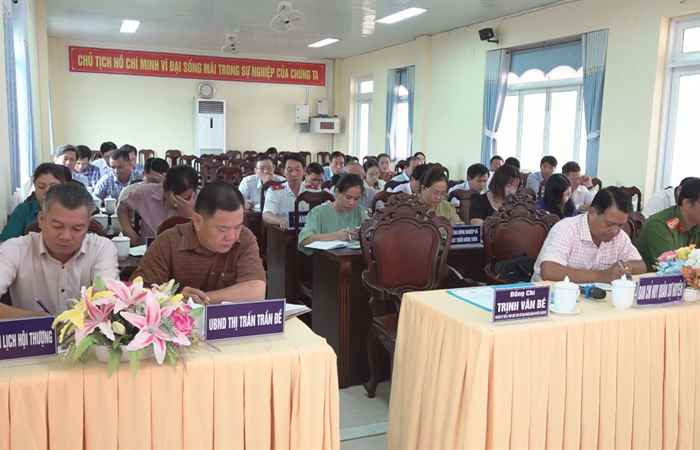 Trần Đề: UBND huyện đánh giá tỉnh hình kinh tế - xã hội tháng 5 năm 2024