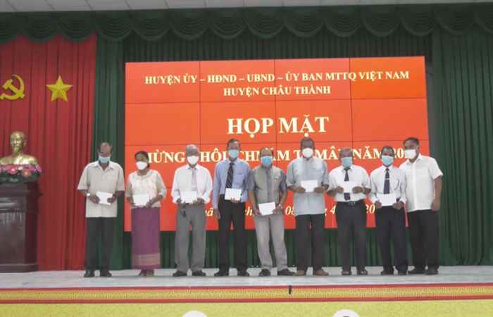 Châu Thành: Họp mặt mừng Tết cổ truyền Chôl - Chnăm - Thmây năm 2022