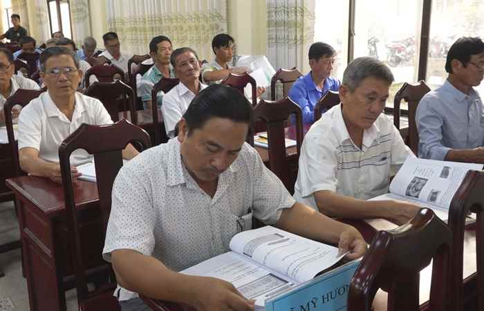 Huyện Mỹ Tú bồi dưỡng lý luận chính trị và nghiệp vụ cán bộ Hội CCB cơ sở  