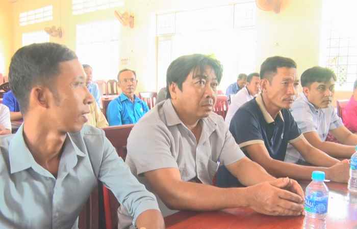 Tập huấn bồi dưỡng kiến thức dân tộc cho đối tượng 4 trên địa bàn huyện Trần Đề năm 2024