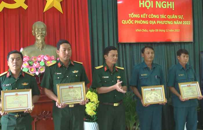 Vĩnh Châu tổng kết công tác quân sự quốc phòng địa phương  