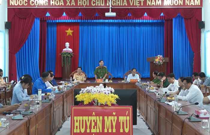 Mỹ Tú: Công an tỉnh Sóc Trăng kiểm tra công tác đảm bảo trật tự an toàn giao thông  
