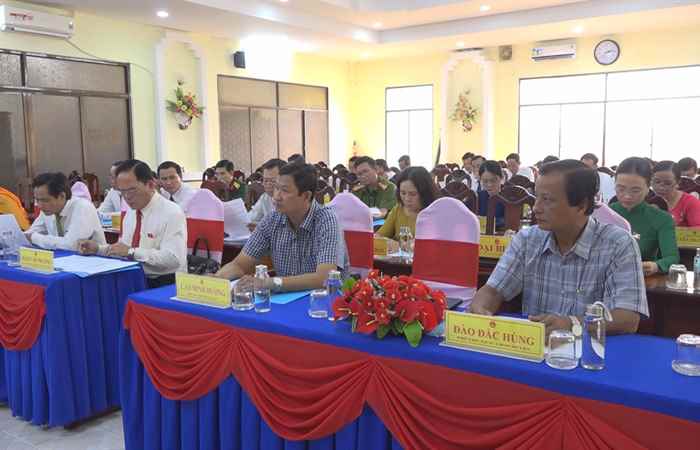 Kỳ họp thứ 5 HĐND huyện Mỹ Xuyên, khóa XII, nhiệm kỳ 2021 - 2026 