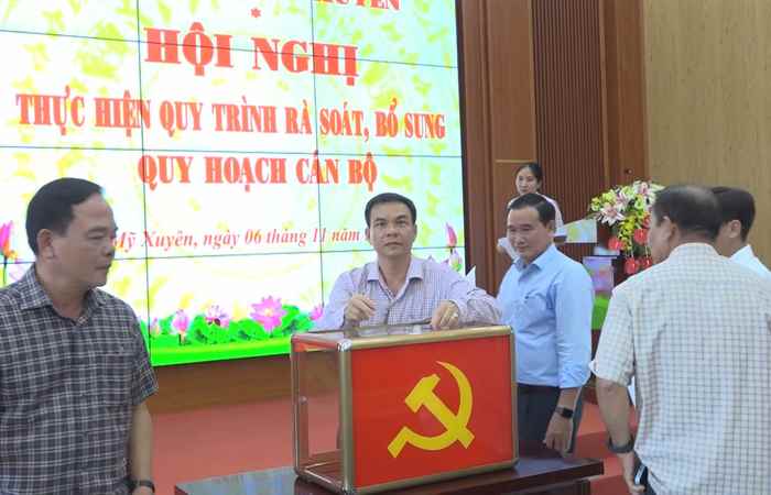 Huyện Mỹ Xuyên tổ chức Hội nghị rà soát, bổ sung quy hoạch cán bộ nhiệm kỳ 2025 - 2030