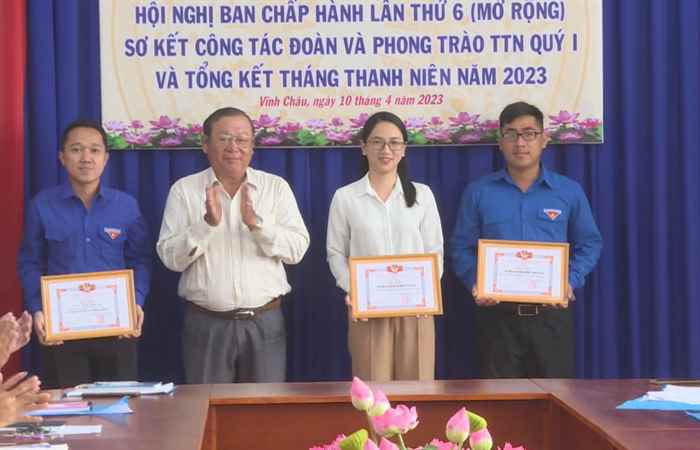 Ban Chấp hành Thị đoàn Vĩnh Châu tổng kết tháng Thanh niên năm 2023