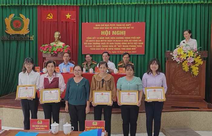 Mỹ Tú tổng kết 10 năm thực hiện phong trào "Toàn dân bảo vệ an ninh Tổ quốc trong tình hình mới”