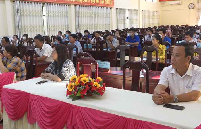 Mỹ Tú: Khai giảng lớp Bồi dưỡng nghiệp vụ tuyên truyền miệng năm 2022