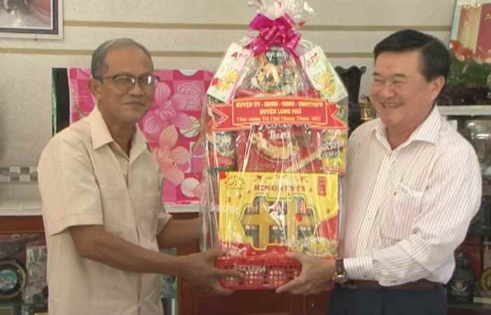 Long Phú: Chúc Tết Chôl - Chnăm - Thmây tại các Chùa Khmer