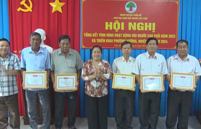 Trần Đề: Hội Người cao tuổi tổng kết hoạt động năm 2023  