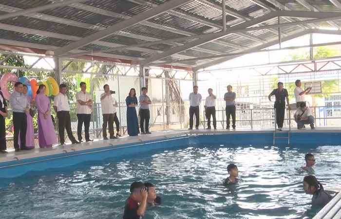 Huyện Châu Thành khánh thành “Bể bơi phòng, chống đuối nước” tại trường Tiểu học Thiện Mỹ 