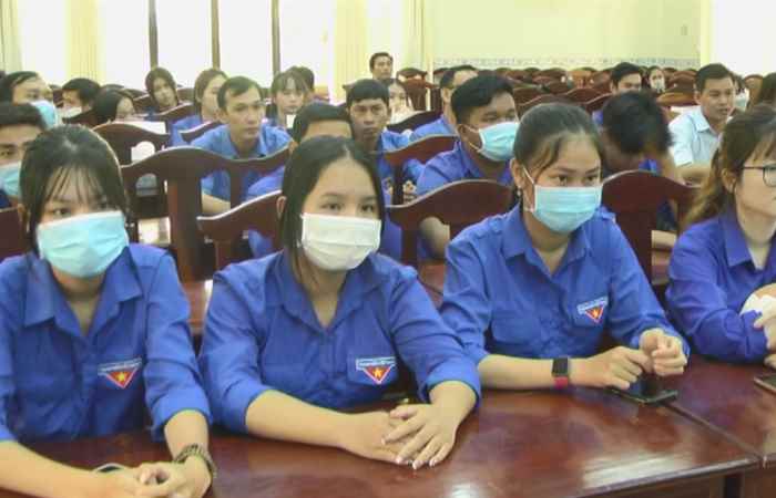 Lãnh đạo huyện Mỹ Xuyên gặp gỡ, đối thoại với Thanh niên