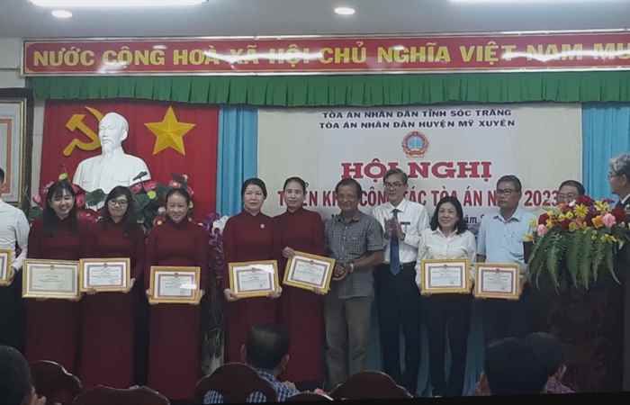 Tòa án nhân dân huyện Mỹ Xuyên tổng kết năm 2022