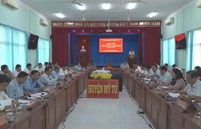 Mỹ Tú: Hội nghị thành viên UBND huyện, triển khai nhiệm vụ thời gian tới