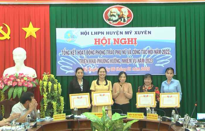 Hội LHPN huyện Mỹ Xuyên tổng kết năm 2022