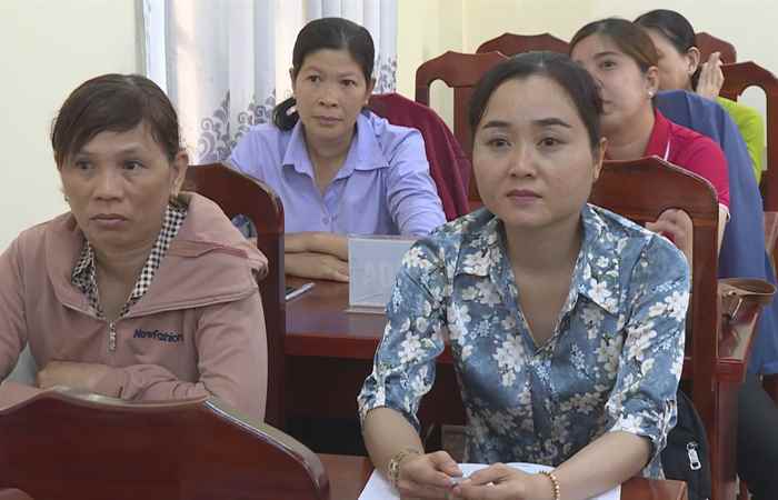 Kế Sách: Hội LHPN bồi dưỡng lý luận chính trị và nghiệp vụ cho phụ nữ cơ sở  