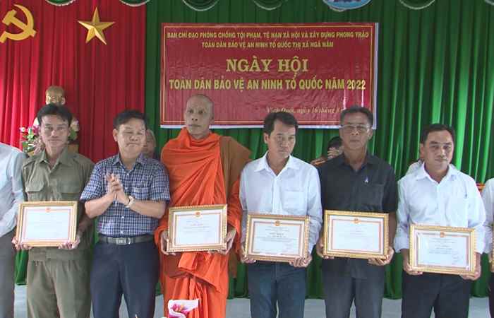 TX. Ngã Năm: Ngày hội toàn dân bảo vệ an ninh tổ quốc