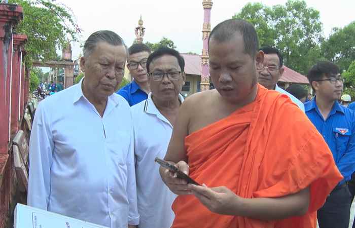 Tỉnh đoàn Sóc Trăng ra quân Chiến dịch tình nguyện Hoa phượng đỏ năm 2023