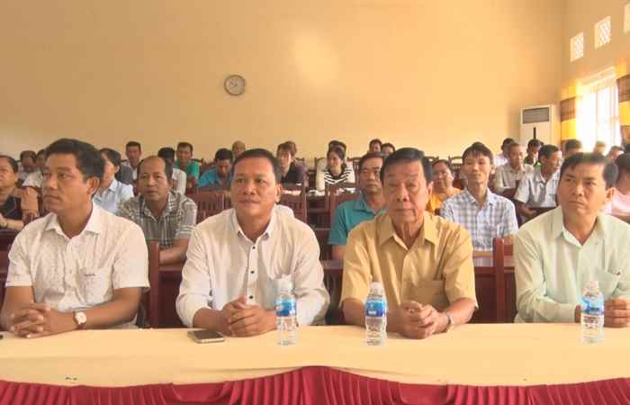 Trần Đề: Tập huấn lý luận chính trị và nghiệp vụ công tác Hội Nông dân cơ sở  