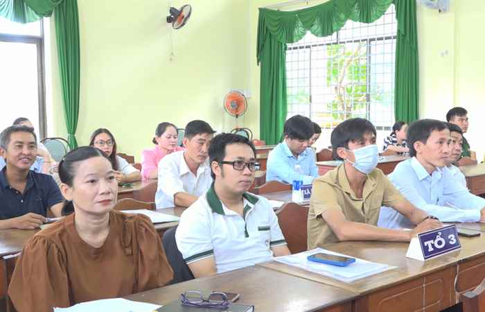 Mỹ Xuyên khai giảng lớp Sơ cấp Lý luận Chính trị khóa 21