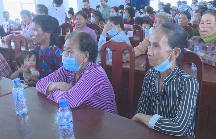 Tỉnh đoàn Sóc Trăng tổ chức Chương trình “Xuân biên giới - Tết biển đảo” tại Vĩnh Châu 
