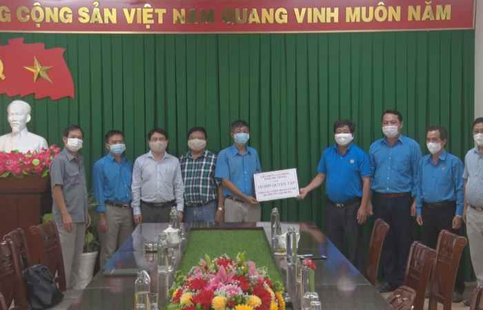 Liên đoàn Lao động huyện Cù Lao Dung tổng kết năm 2021