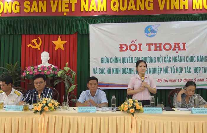 Huyện Mỹ Tú: Đối thoại giữa Chính quyền và các ngành chức năng với các hộ kinh doanh, doanh nghiệp nữ 