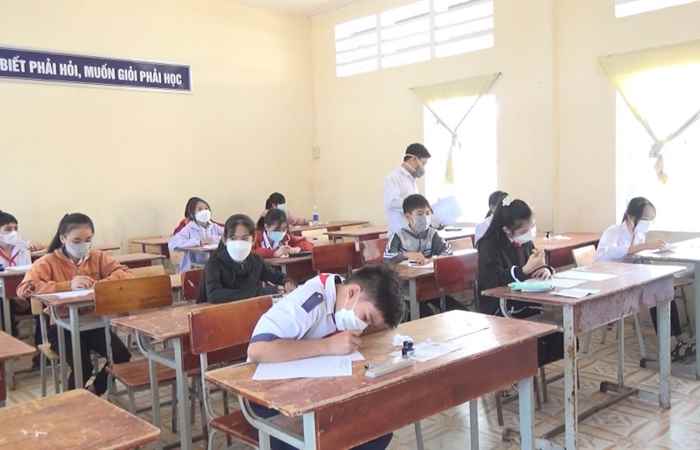 Mỹ Tú: Khai mạc Hội thi “Văn hay chữ tốt” năm học 2021-2022