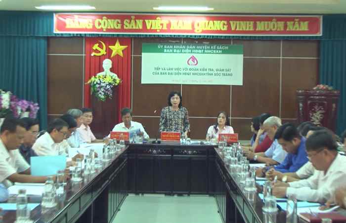 Đoàn kiểm tra, giám sát NHCSXH tỉnh đến làm việc tại Kế Sách