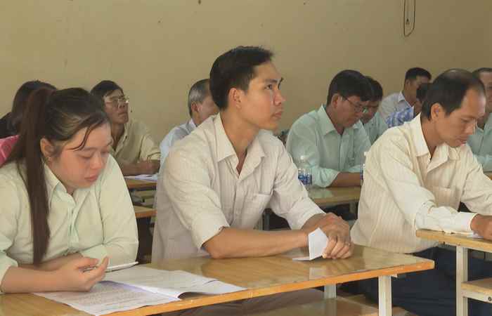 Long Phú tổng kết công tác Nhuyến nông
